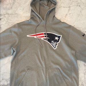 Nike Therma-Fit Patriots Hoodie / Adult Small